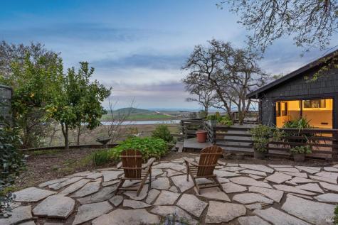 160 Crest Road Novato CA 94945