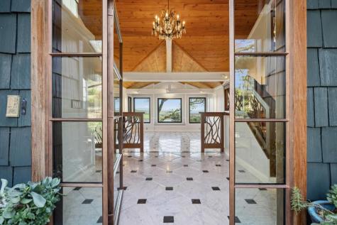 160 Crest Road Novato CA 94945