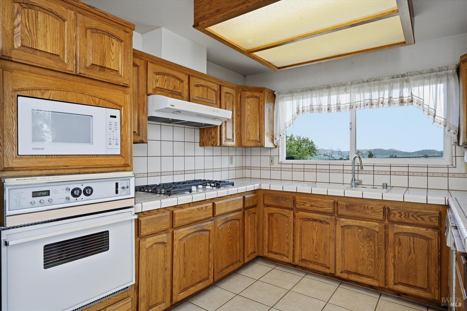 7926 Richard Drive Lucerne CA 95458