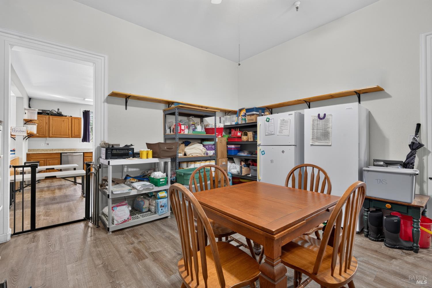 530 N Cloverdale Boulevard Cloverdale CA 95425