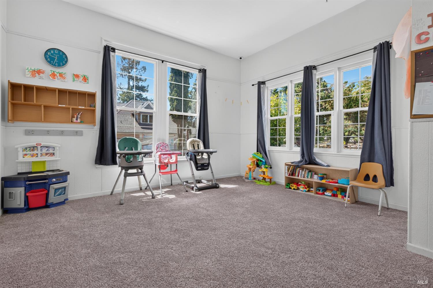 530 N Cloverdale Boulevard Cloverdale CA 95425