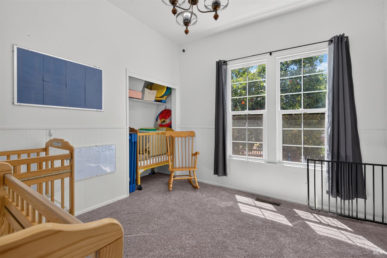 530 N Cloverdale Boulevard Cloverdale CA 95425