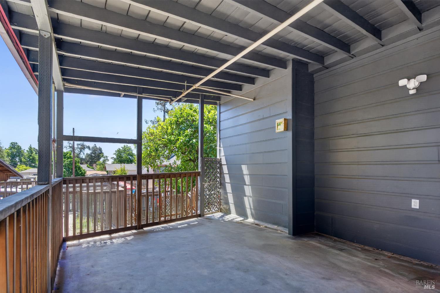 530 N Cloverdale Boulevard Cloverdale CA 95425