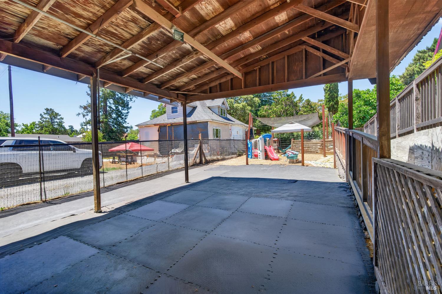 530 N Cloverdale Boulevard Cloverdale CA 95425