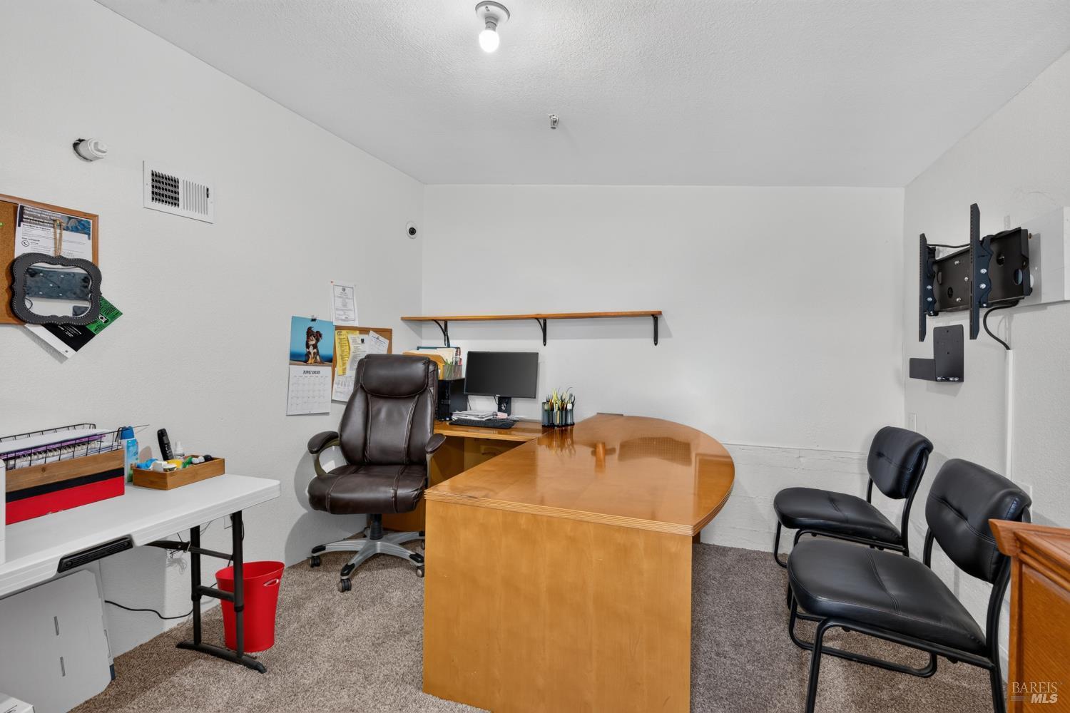 530 N Cloverdale Boulevard Cloverdale CA 95425