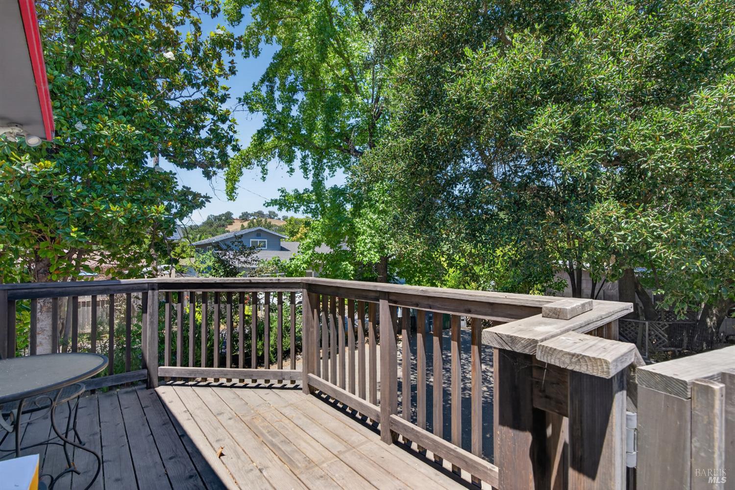 530 N Cloverdale Boulevard Cloverdale CA 95425