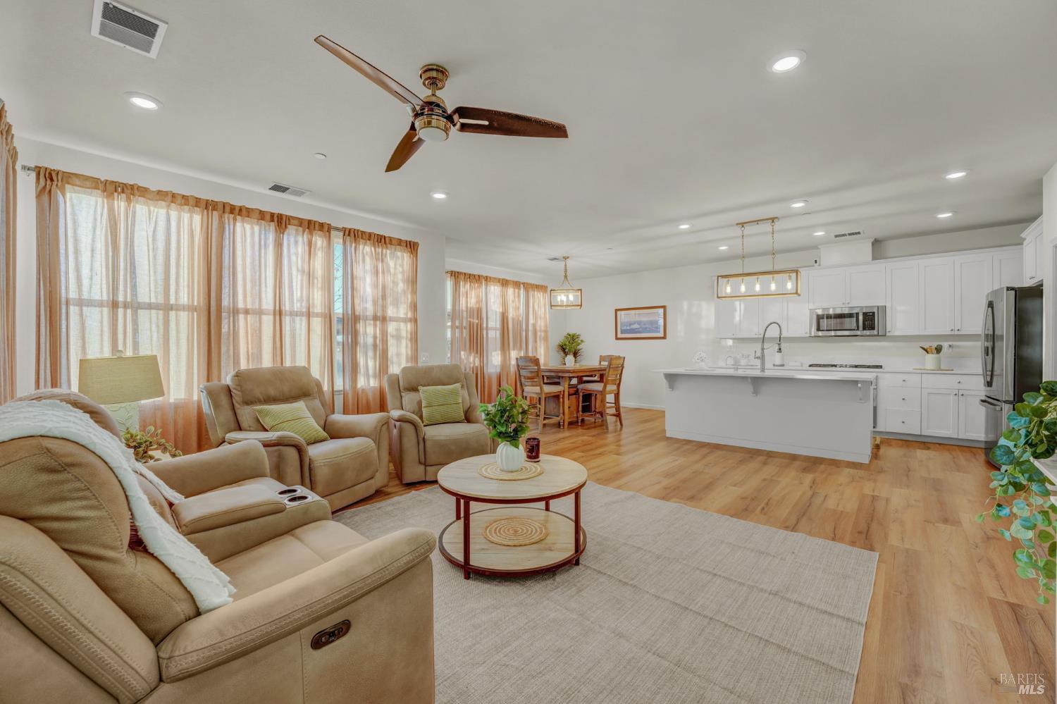 7678 Wildrose Way Rohnert Park CA 94928