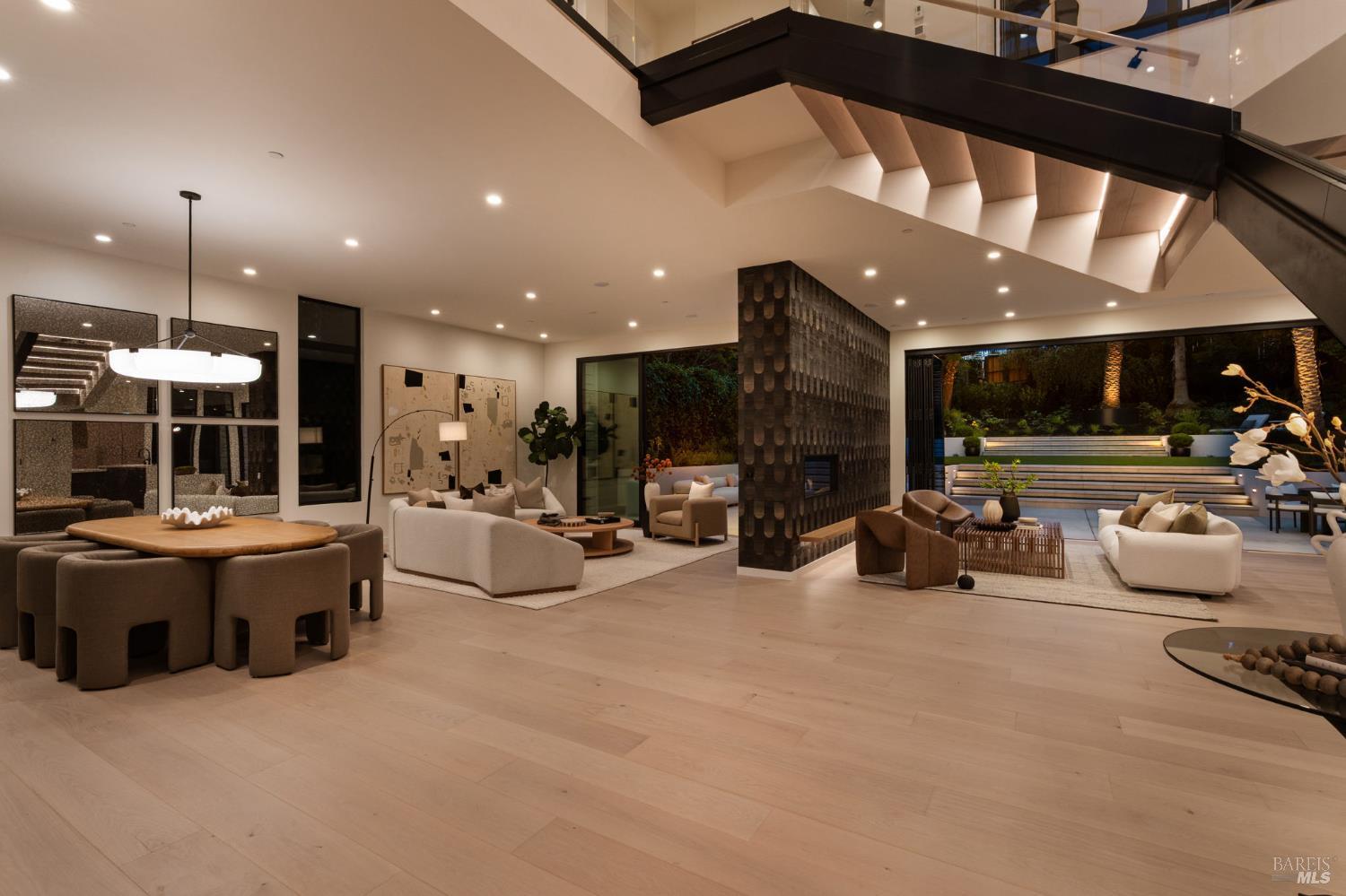 105 Oak Avenue Kentfield CA 94904