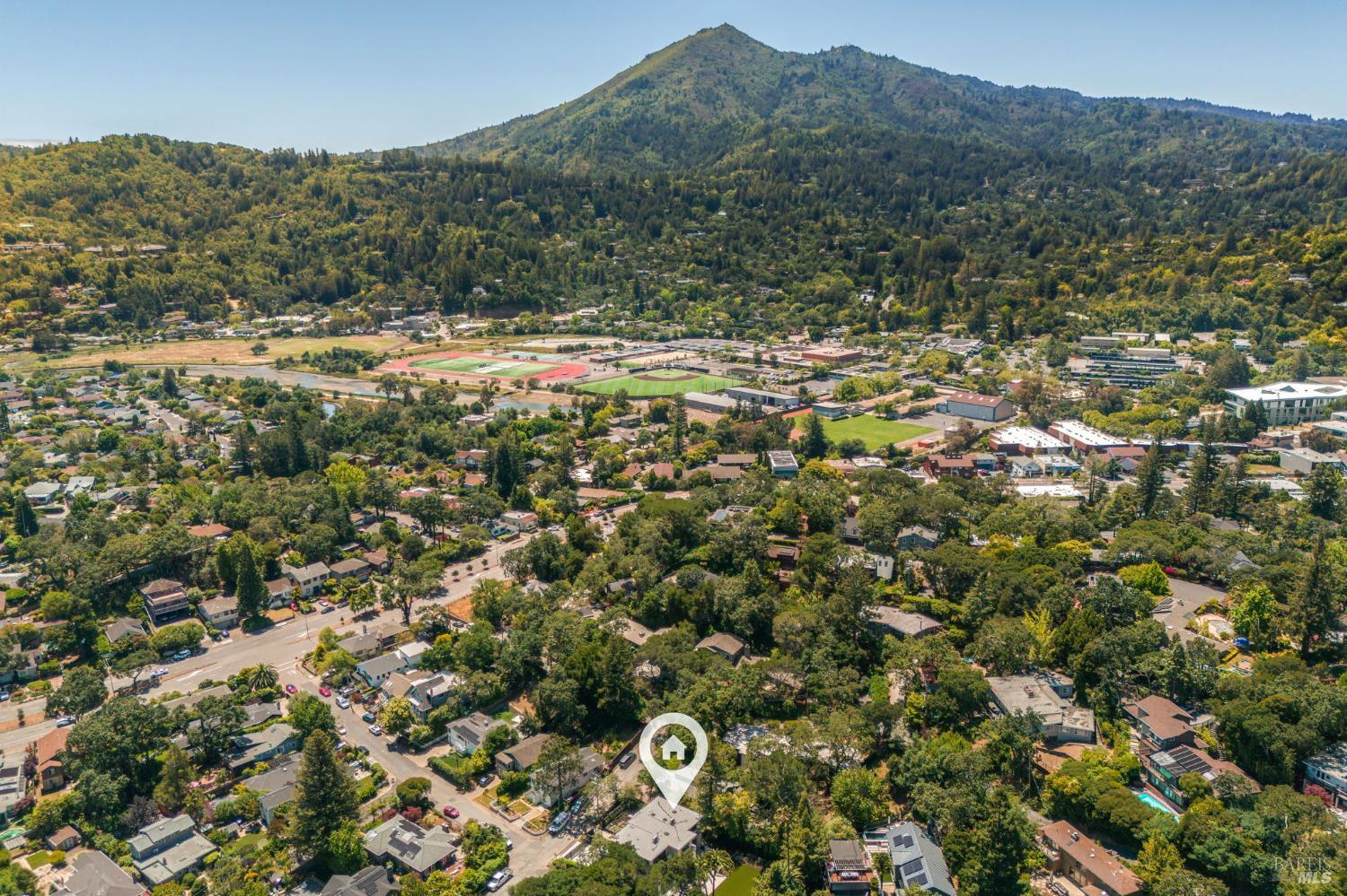 105 Oak Avenue Kentfield CA 94904