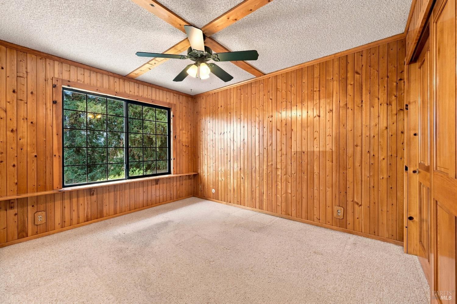 1552 Parkwood Court Napa CA 94558