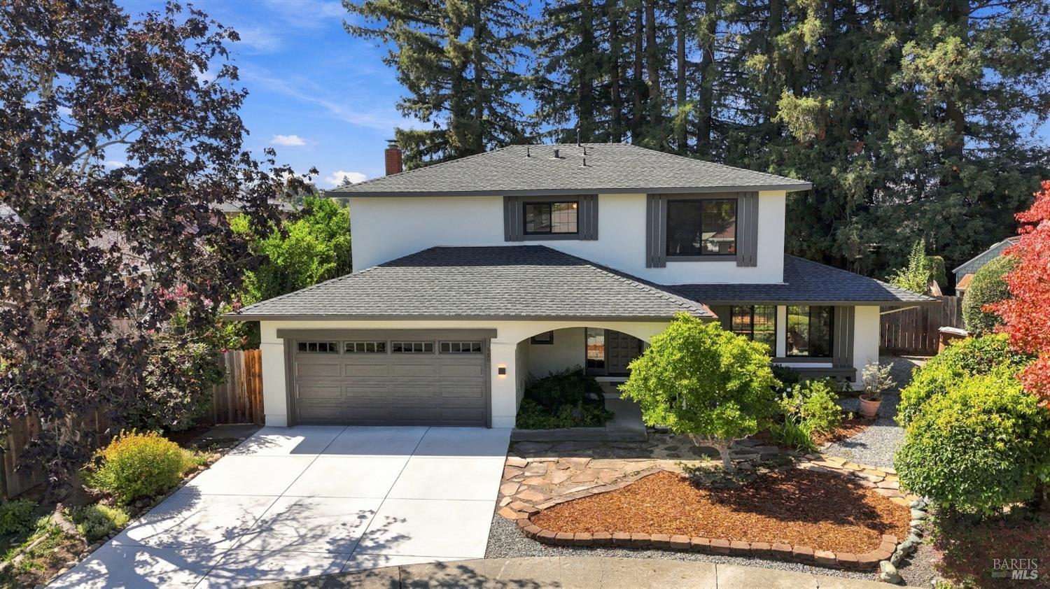 1552 Parkwood Court Napa CA 94558