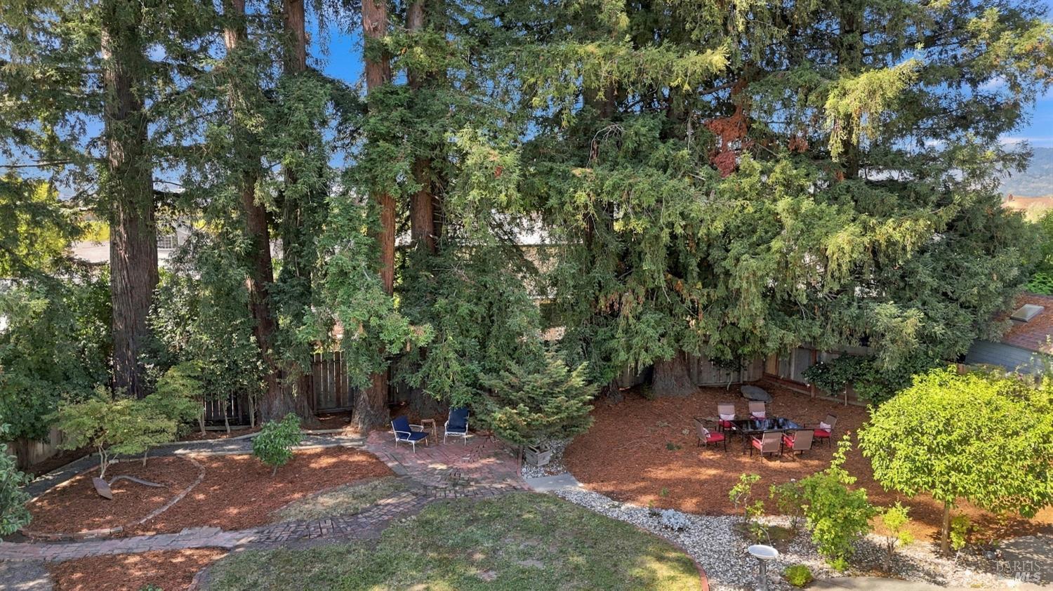 1552 Parkwood Court Napa CA 94558