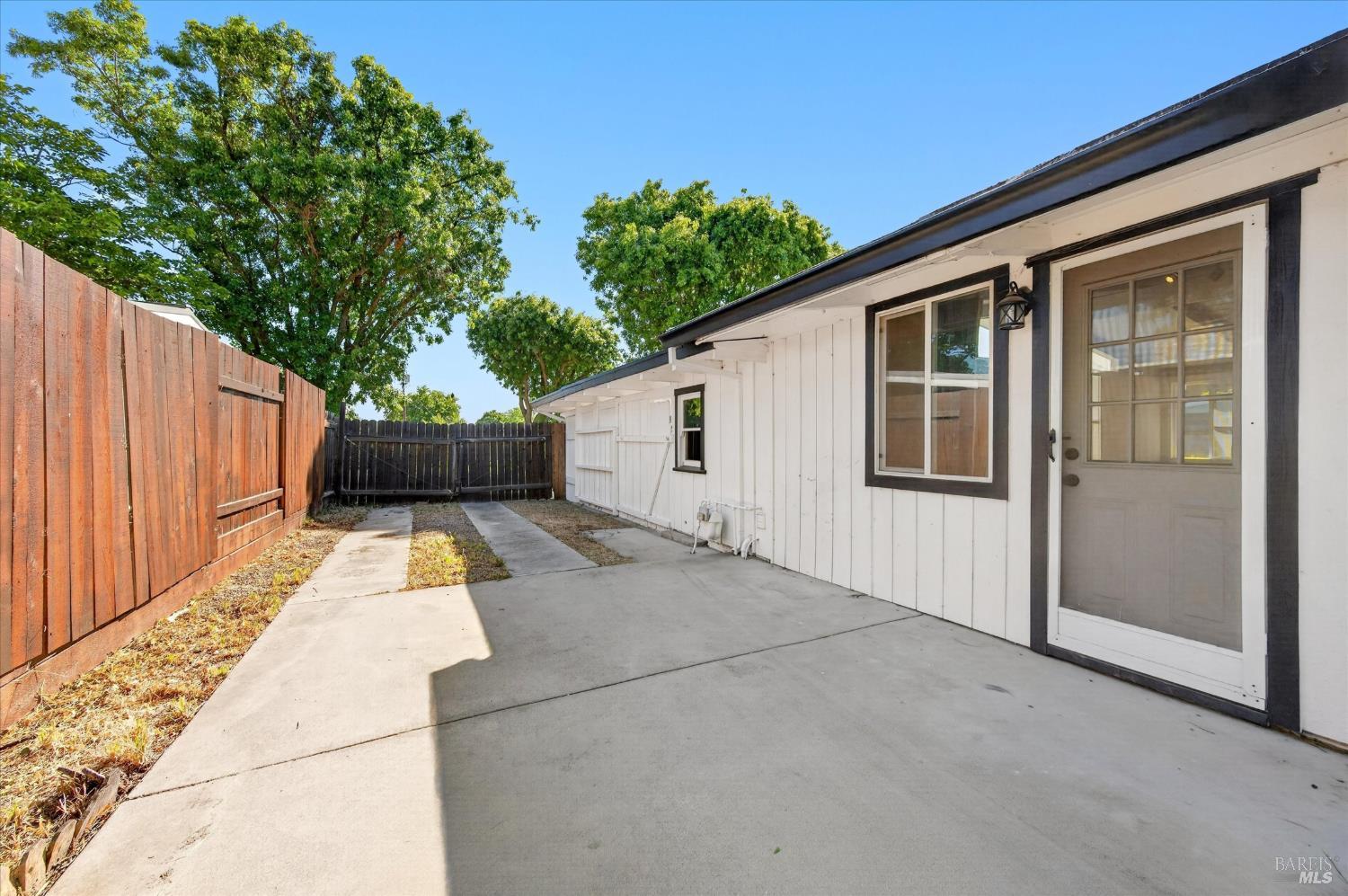 945 Laurel Way Rio Vista CA 94571