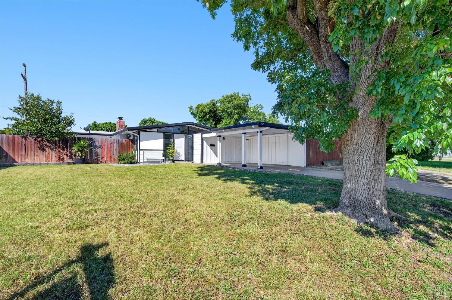 945 Laurel Way Rio Vista CA 94571