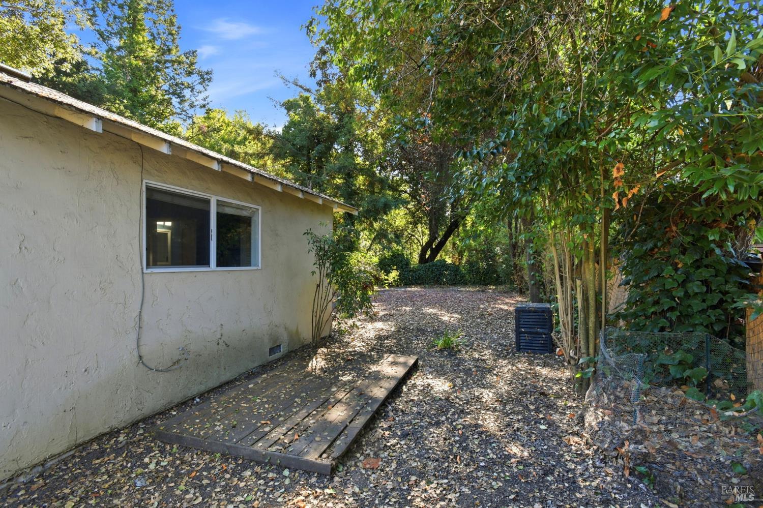 151 Glenwood Court Santa Rosa CA 95405