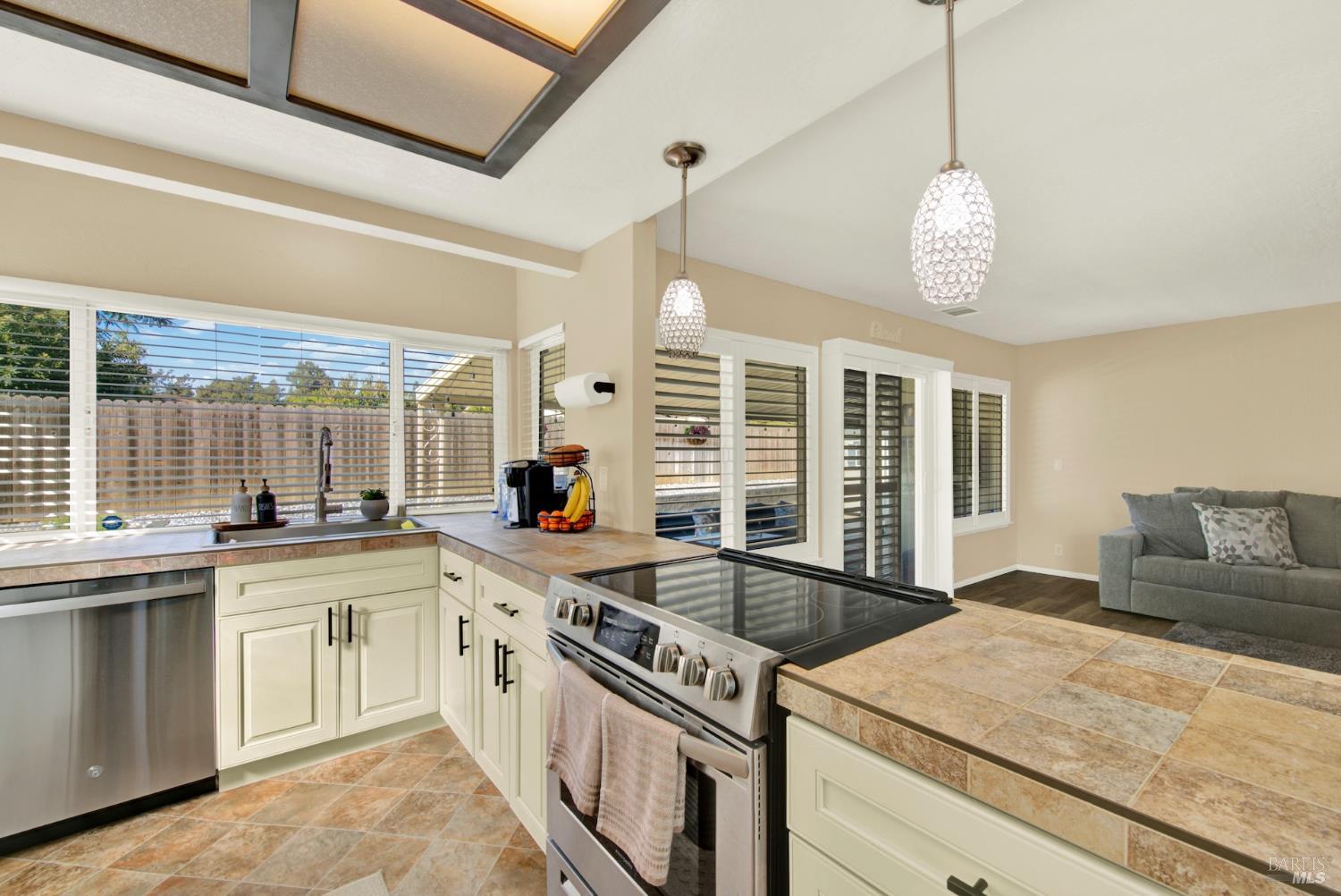 497 Princeton Way Fairfield CA 94533