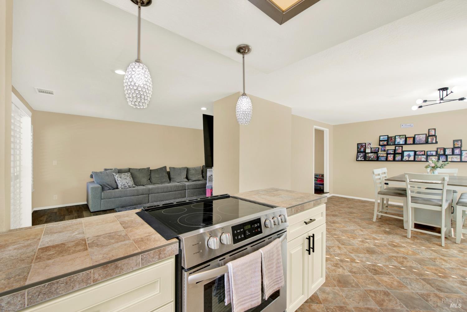 497 Princeton Way Fairfield CA 94533