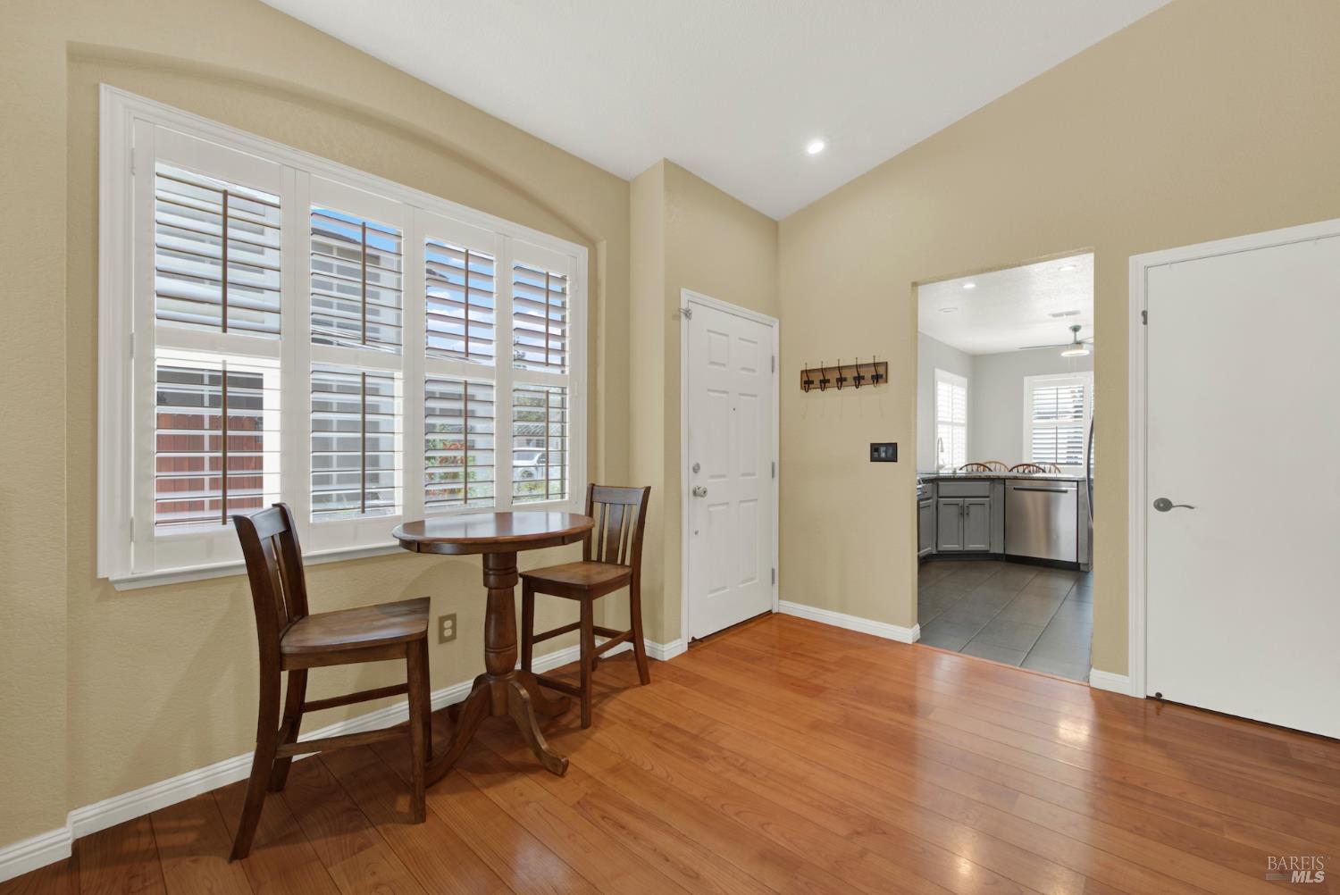 888 Sapphire Circle Vacaville CA 95687