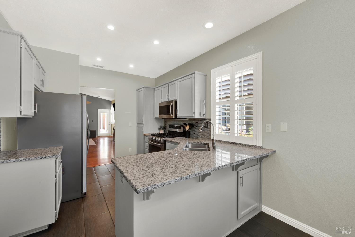 888 Sapphire Circle Vacaville CA 95687