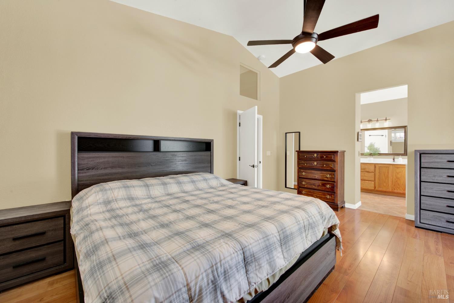888 Sapphire Circle Vacaville CA 95687