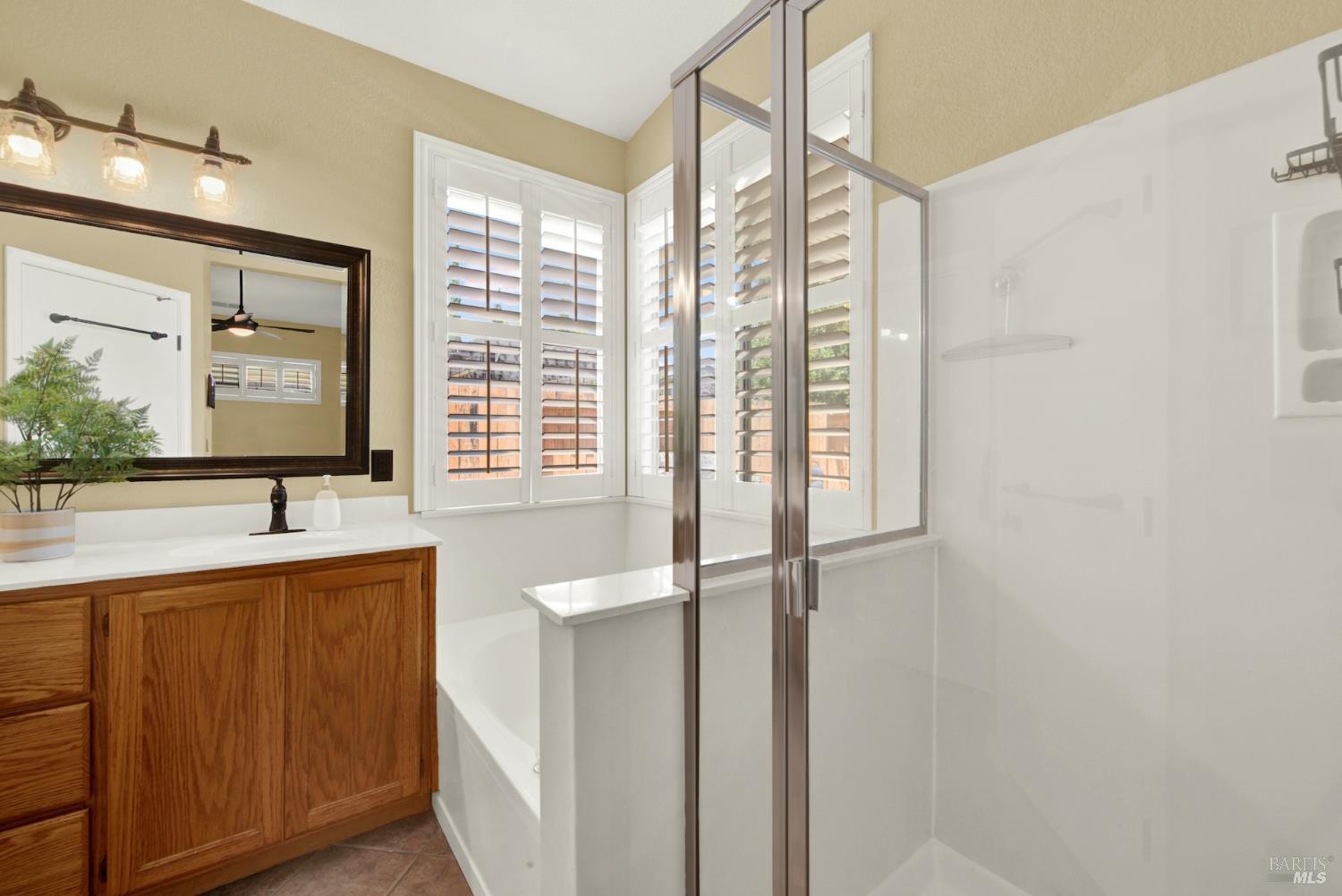 888 Sapphire Circle Vacaville CA 95687