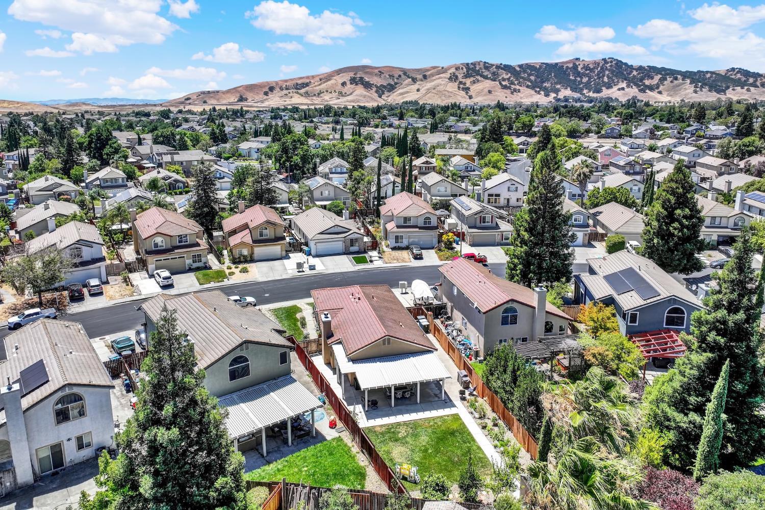 888 Sapphire Circle Vacaville CA 95687