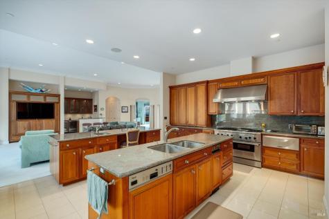 3729 Skyfarm Drive Santa Rosa CA 95403