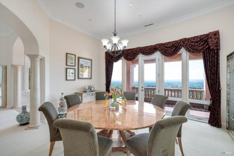 3729 Skyfarm Drive Santa Rosa CA 95403