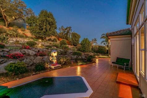 3729 Skyfarm Drive Santa Rosa CA 95403