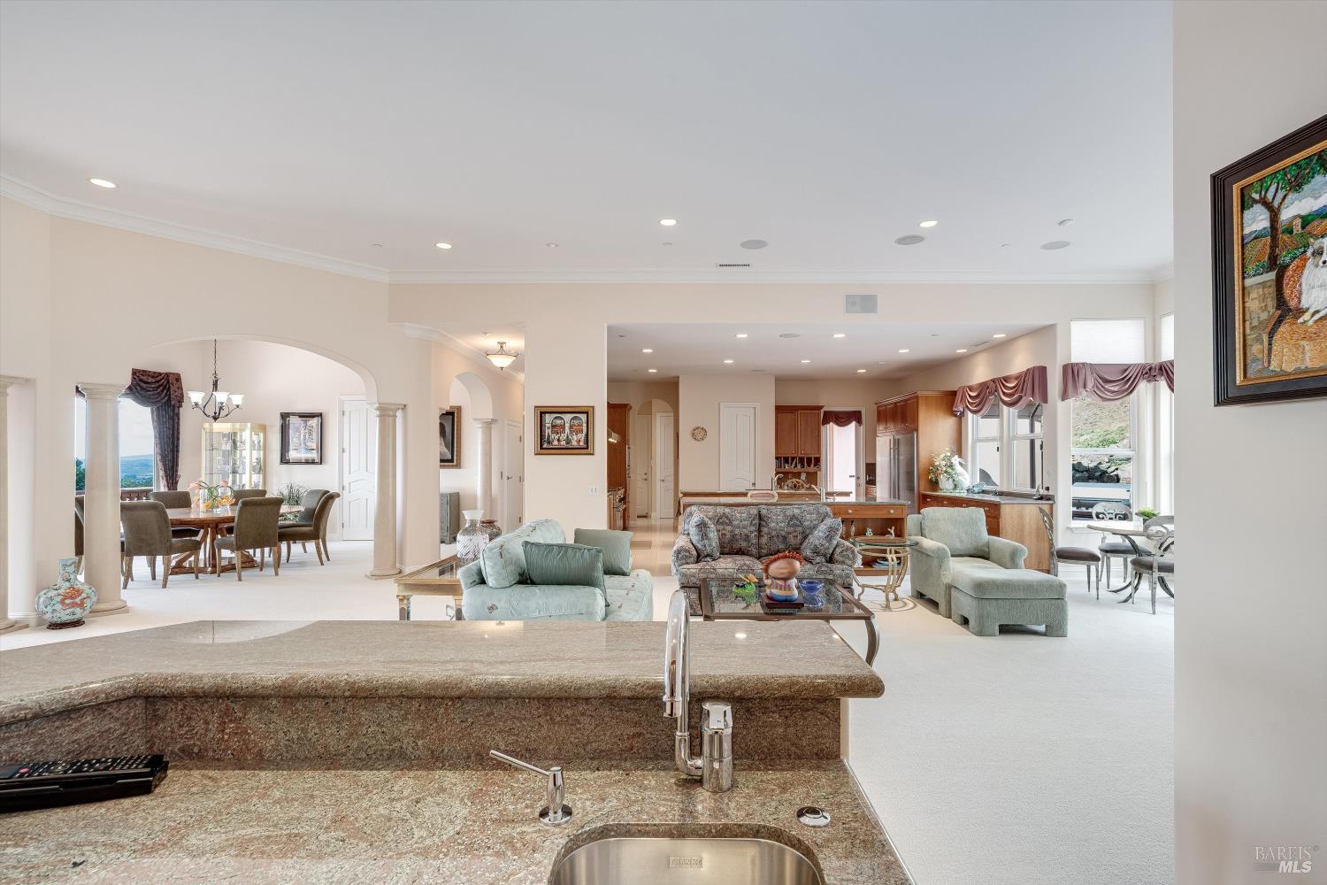 3729 Skyfarm Drive Santa Rosa CA 95403