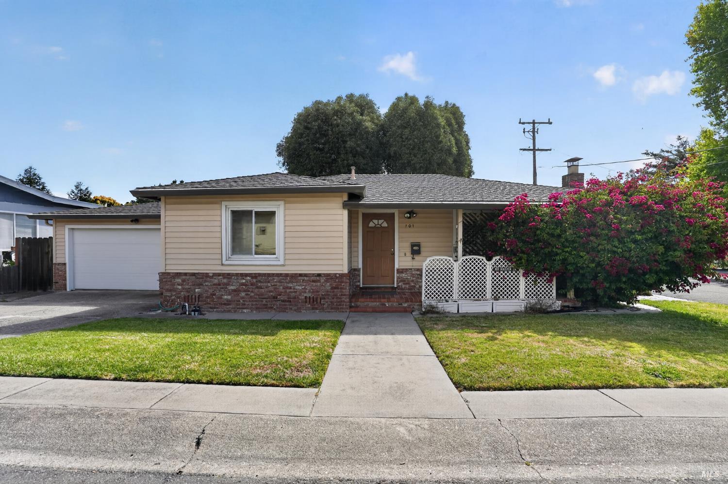 101 Kristen Lane El Sobrante CA 94803