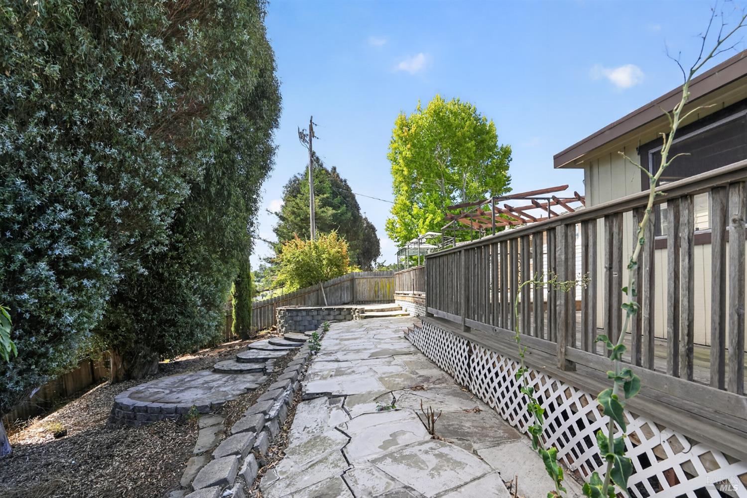 101 Kristen Lane El Sobrante CA 94803