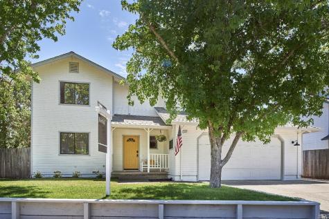 872 Buckingham Drive Windsor CA 95492