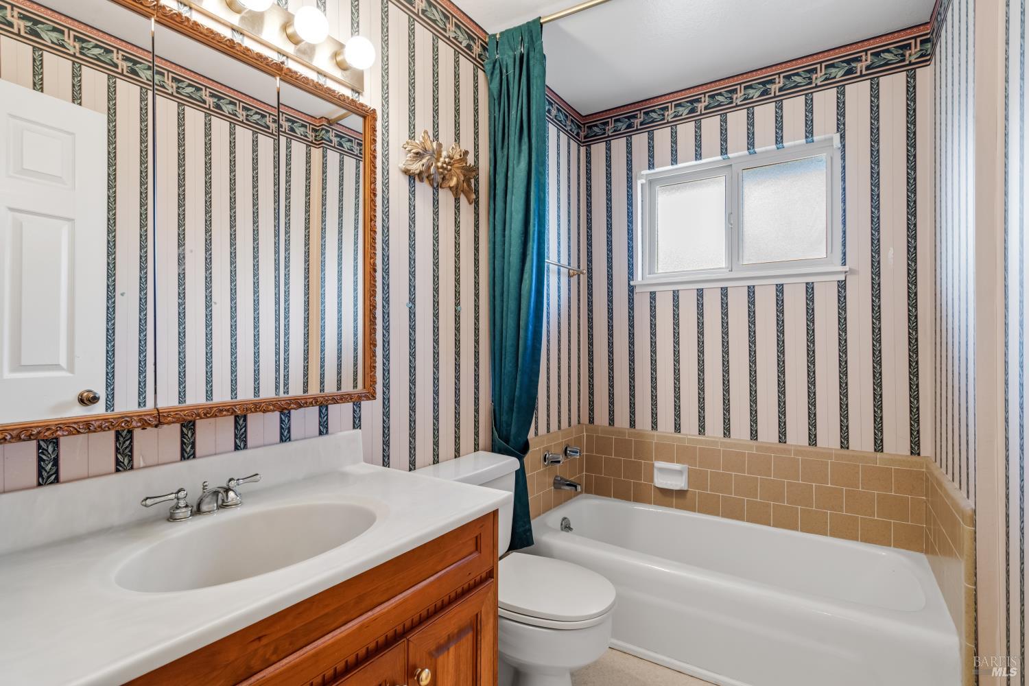 3832 Sherbrook Drive Santa Rosa CA 95404