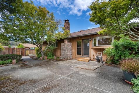 3832 Sherbrook Drive Santa Rosa CA 95404