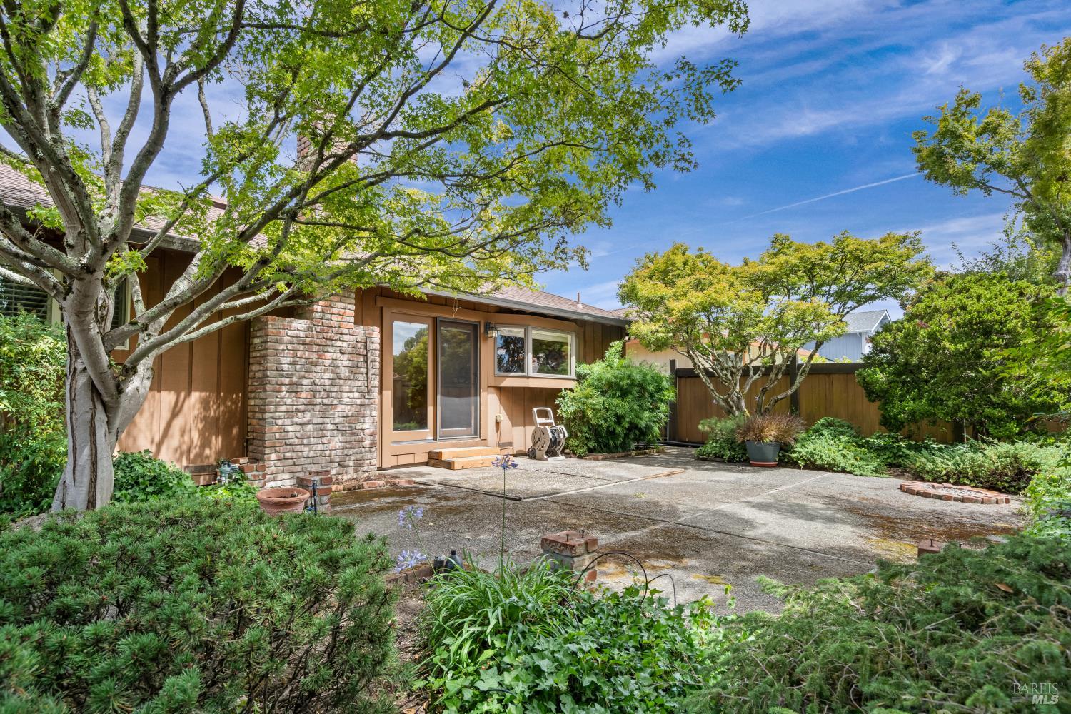 3832 Sherbrook Drive Santa Rosa CA 95404