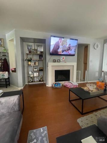 2507 Winterhaven Avenue Santa Rosa CA 95404