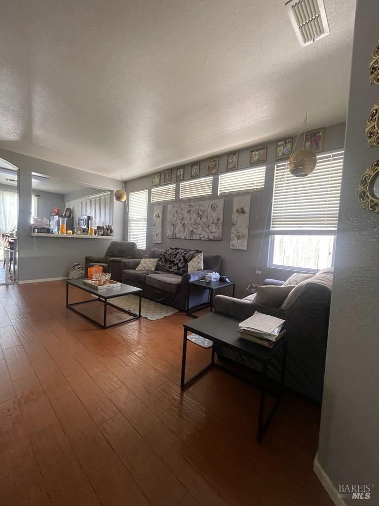 2507 Winterhaven Avenue Santa Rosa CA 95404
