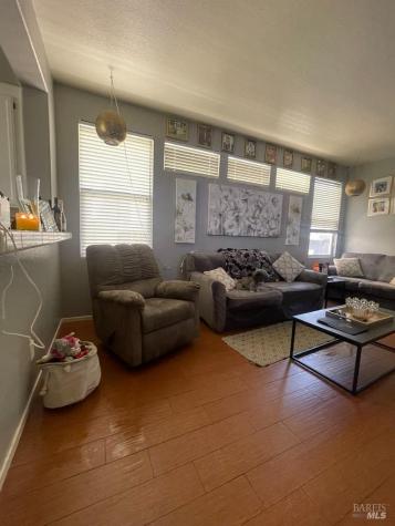 2507 Winterhaven Avenue Santa Rosa CA 95404