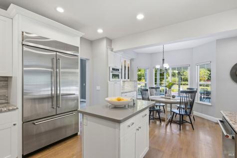 372 Fireweed Court Windsor CA 95492