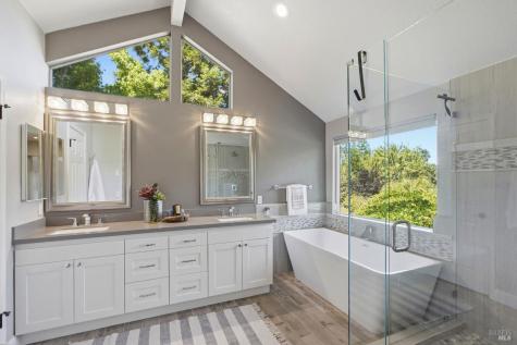 372 Fireweed Court Windsor CA 95492