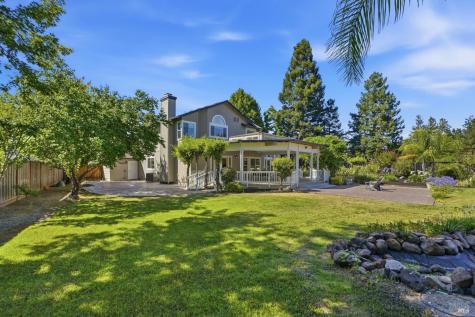 372 Fireweed Court Windsor CA 95492