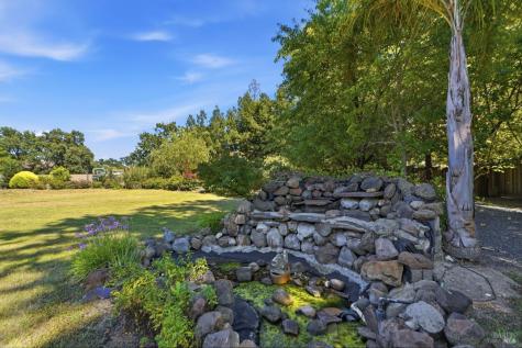 372 Fireweed Court Windsor CA 95492