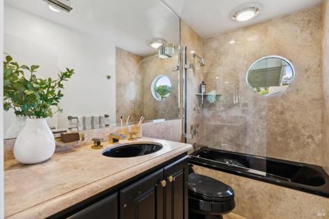 7 Francisco Vista Court Tiburon CA 94920