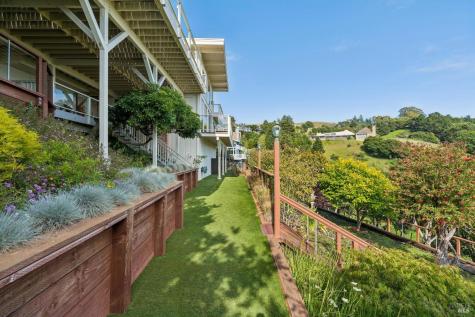 7 Francisco Vista Court Tiburon CA 94920