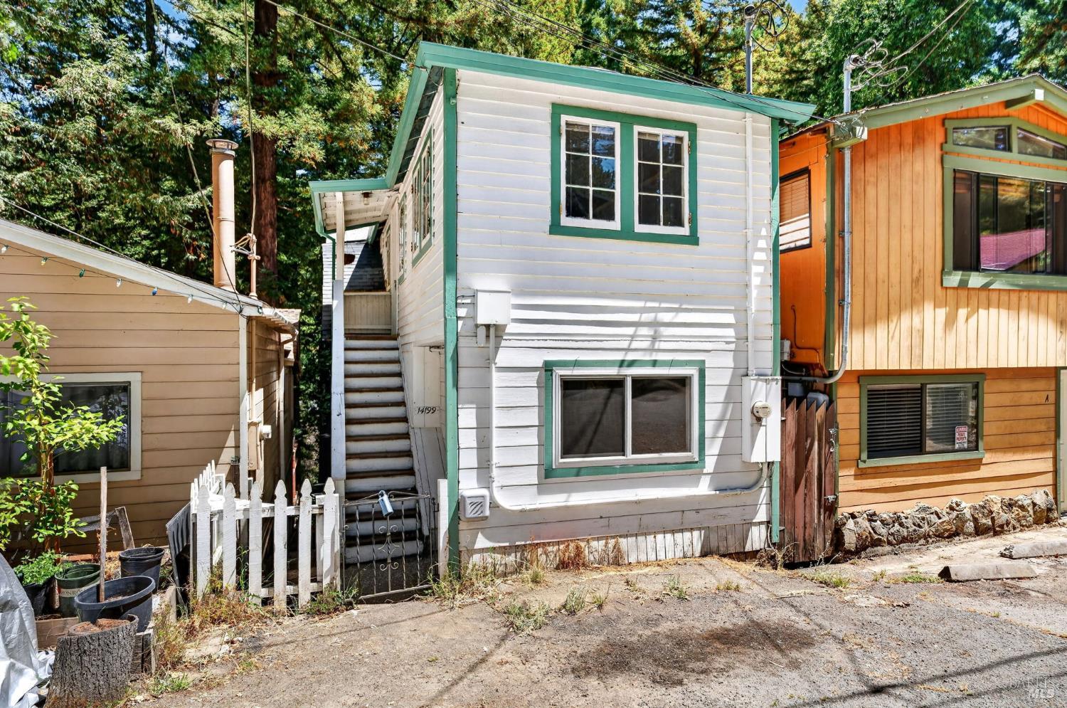 14199 Cherry Street Guerneville CA 95446