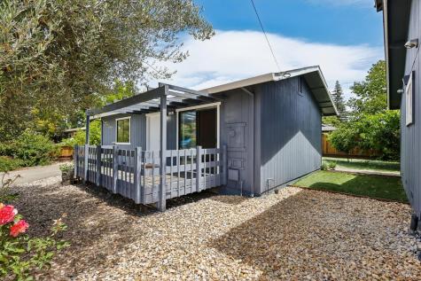1662 Center Road Novato CA 94947