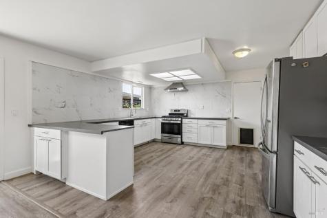 1662 Center Road Novato CA 94947