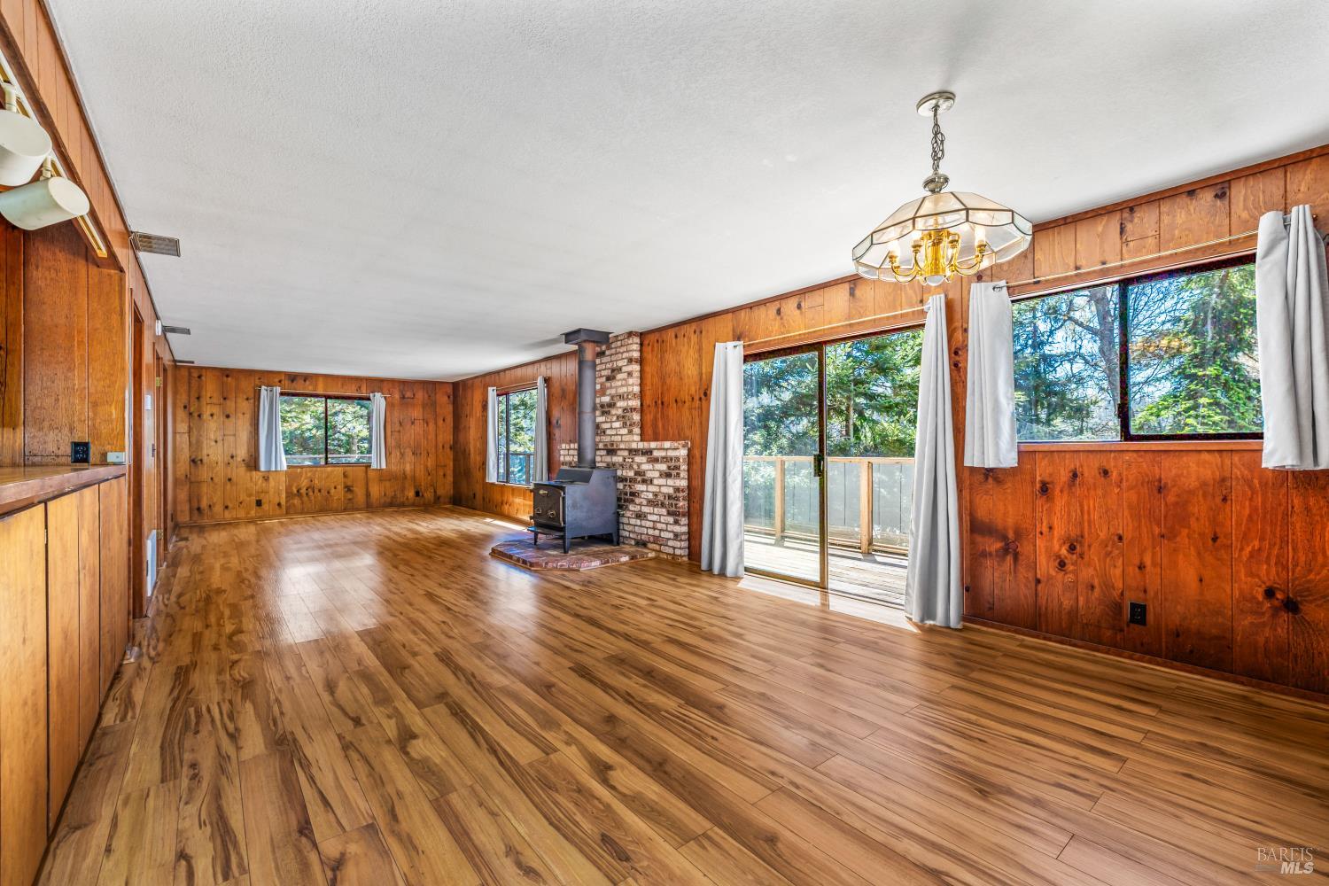 44691 Crestwood Drive Mendocino CA 95460