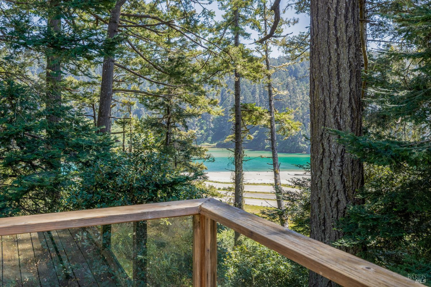 44691 Crestwood Drive Mendocino CA 95460